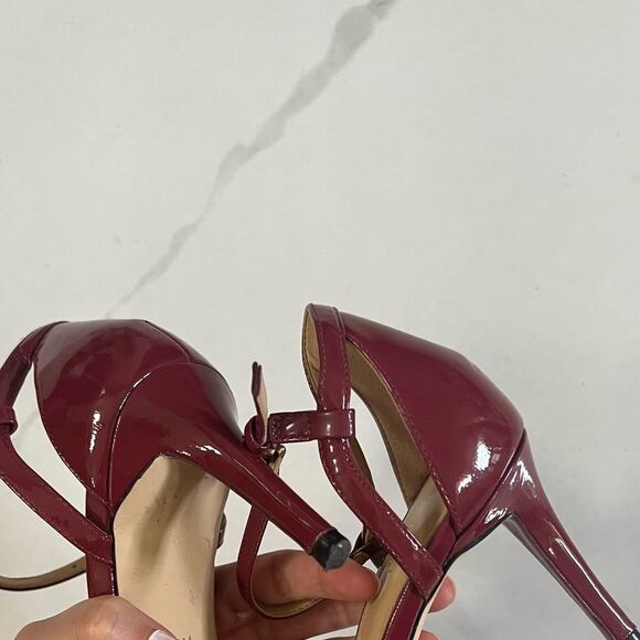 Michael Kors Sandals - Picture 11 of 14